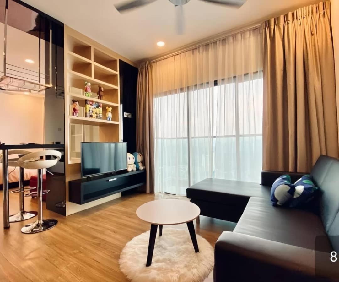 Merana Symphony Tower Apartment Cheras Ngoại thất bức ảnh